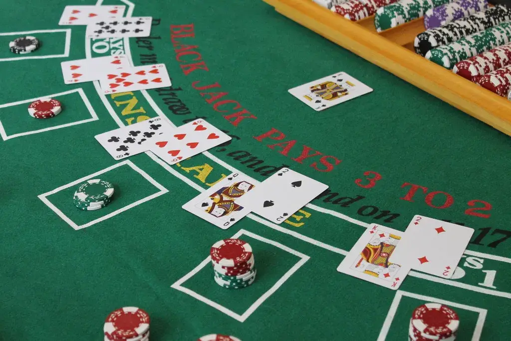 Tips for effective blackjack playing
